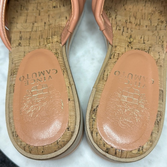 Vince Camuto Sandals - Picture 6 of 8